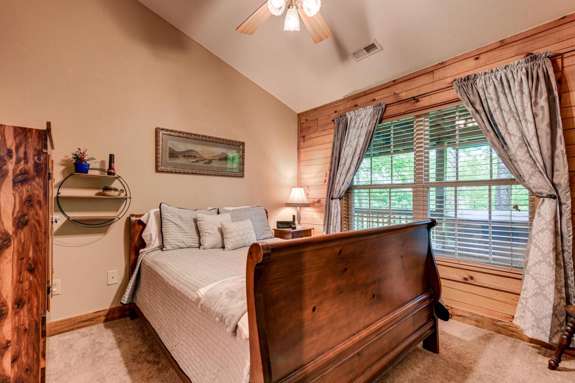 Serene Maggie Valley Retreat With Deck And Hot Tub! Екстериор снимка